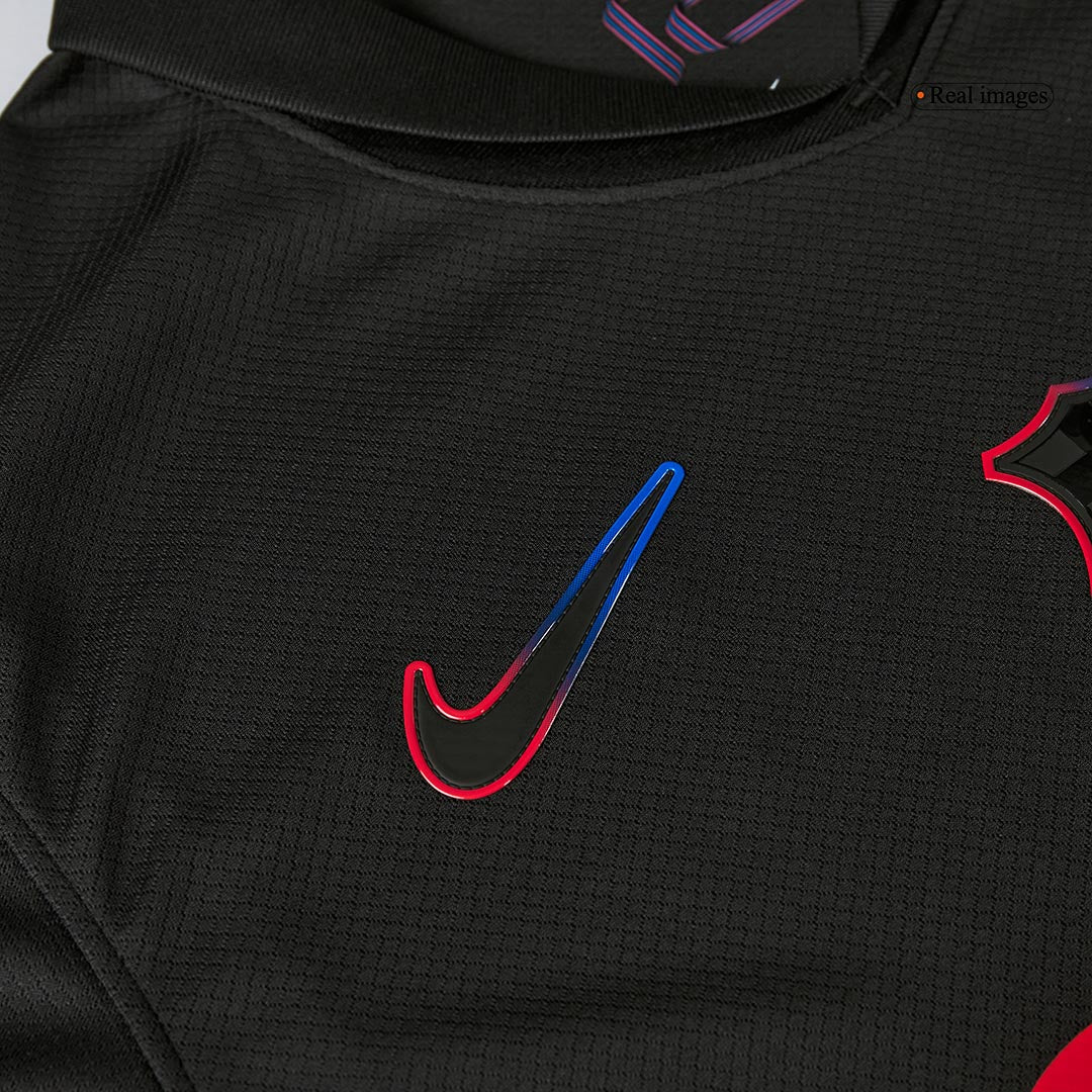 Barcelona 2024/25 gostujoča majica (majica in kratke hlače), črna