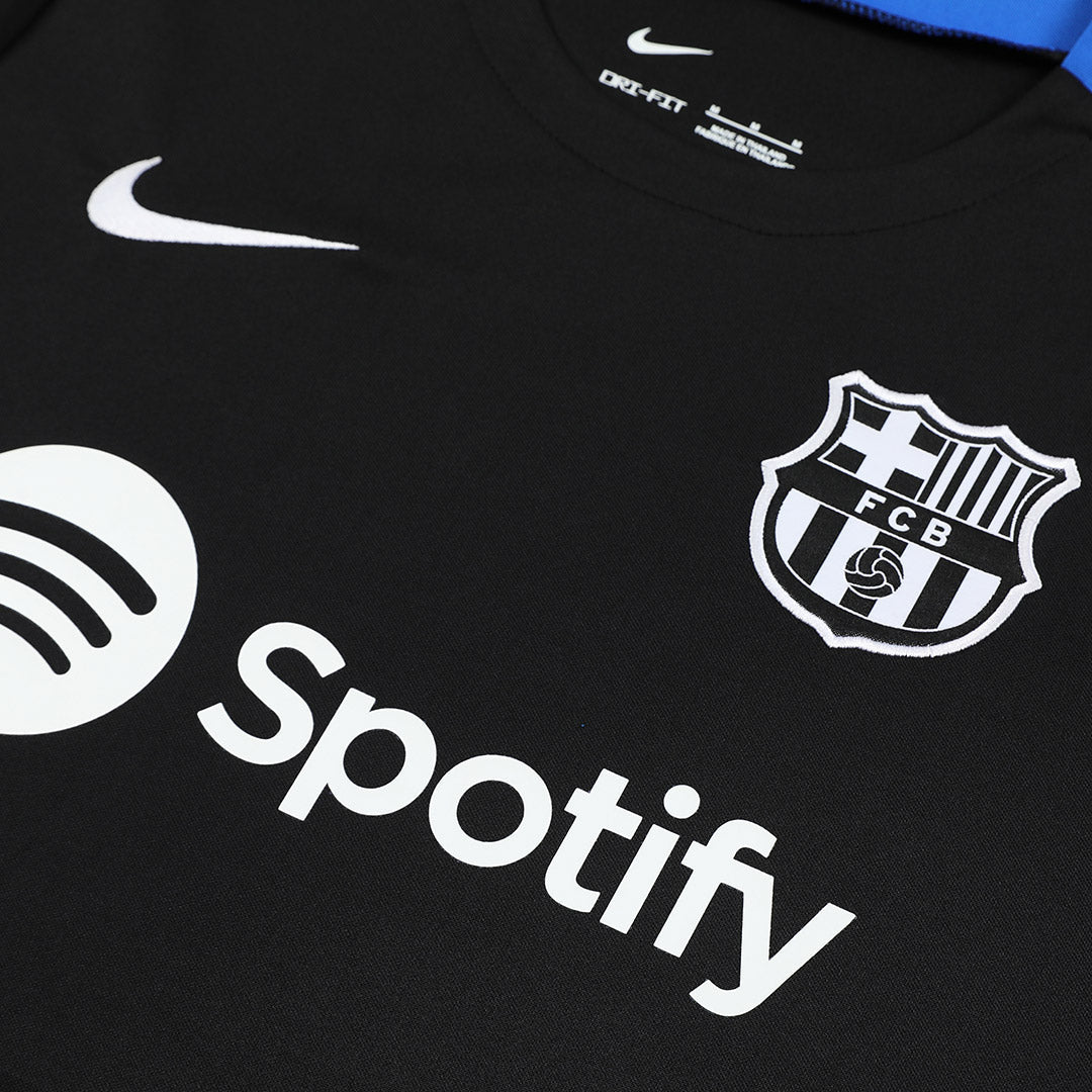 Nogometni komplet Barcelona pred tekmo (majica + kratke hlače) 2024/25