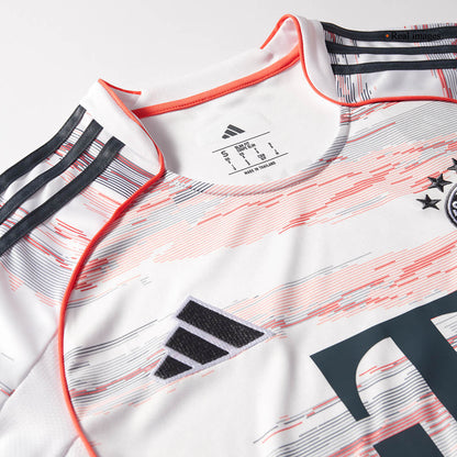 Bayern Munich Komplet Gostujoči 2025/26