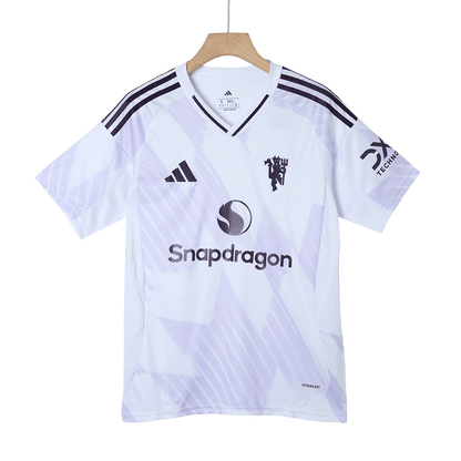 B.FERNANDES #8 Manchester United Dres Gostujoči 2025/26